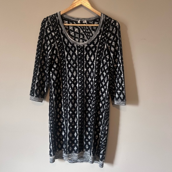 Anthropologie Moth Gray Black Patterned Wool Blend Sweater Dress Size Small - Picture 2 of 7